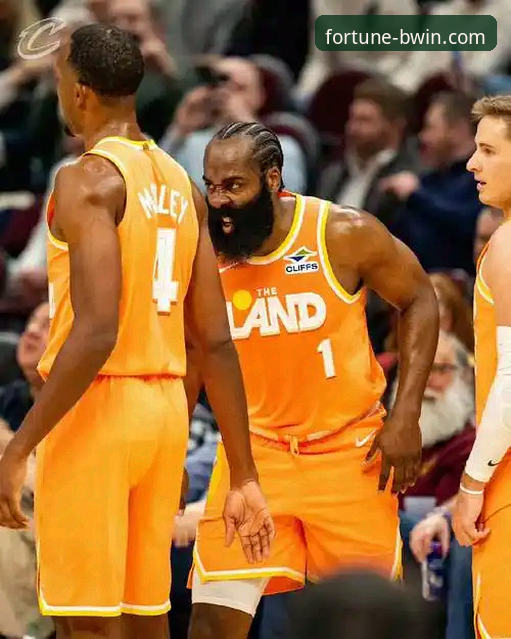 骑士险胜魔术：一场高得分对决的战术解析